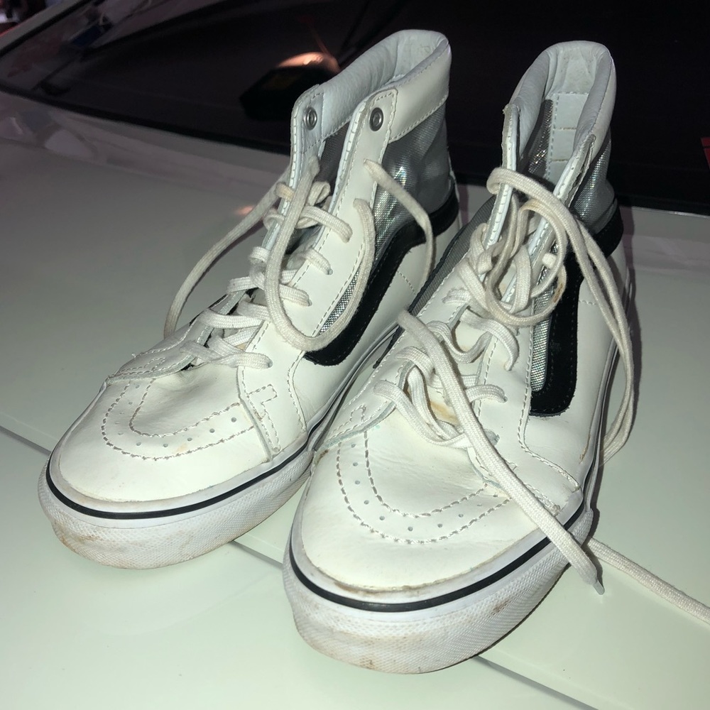 White fishnet VANS